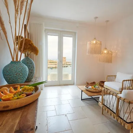 Musae Al Mare Bed & Breakfast *