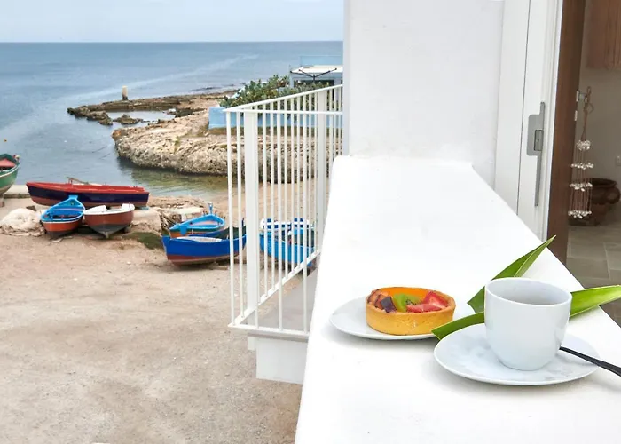 לינה וארוחת בוקר Musae Al Mare 4*