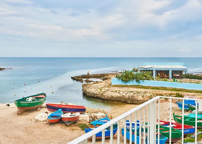 לינה וארוחת בוקר Musae Al Mare 4*